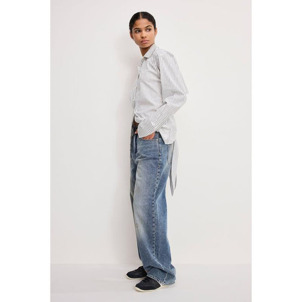 Vintage Wash Wide Leg Jeans