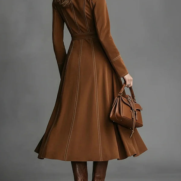 Das Duchess Wildledermantelkleid
